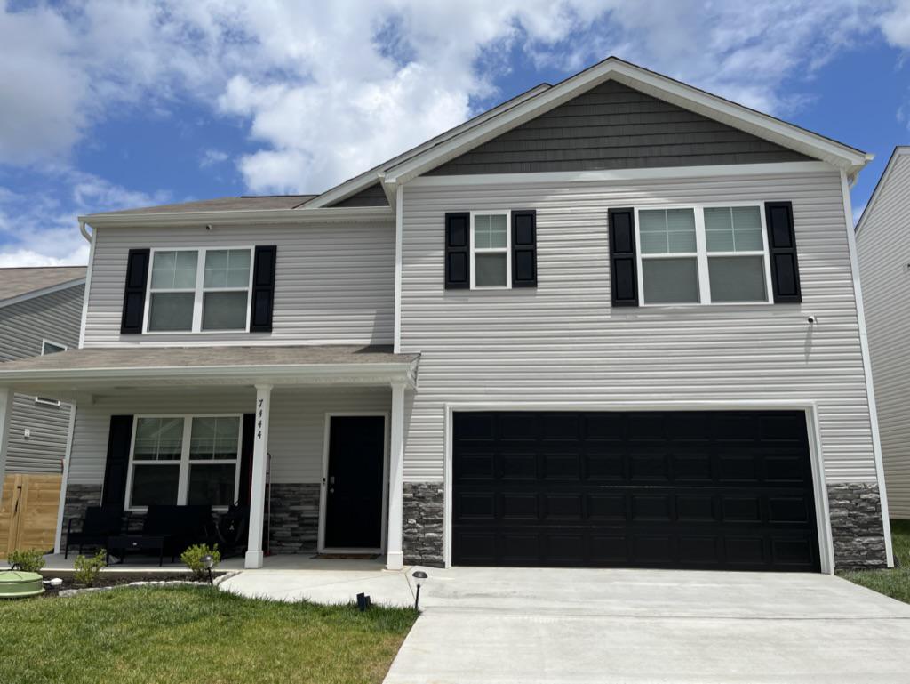 Siding and Garage Door Painting in Corryton, TN